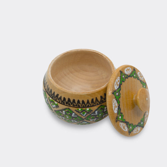 Intérieur d’une boîte décorative en bois peinte à la main. Boîte pour petits objets ou bijoux, fabrication artisanale en Ukraine. Modèle1