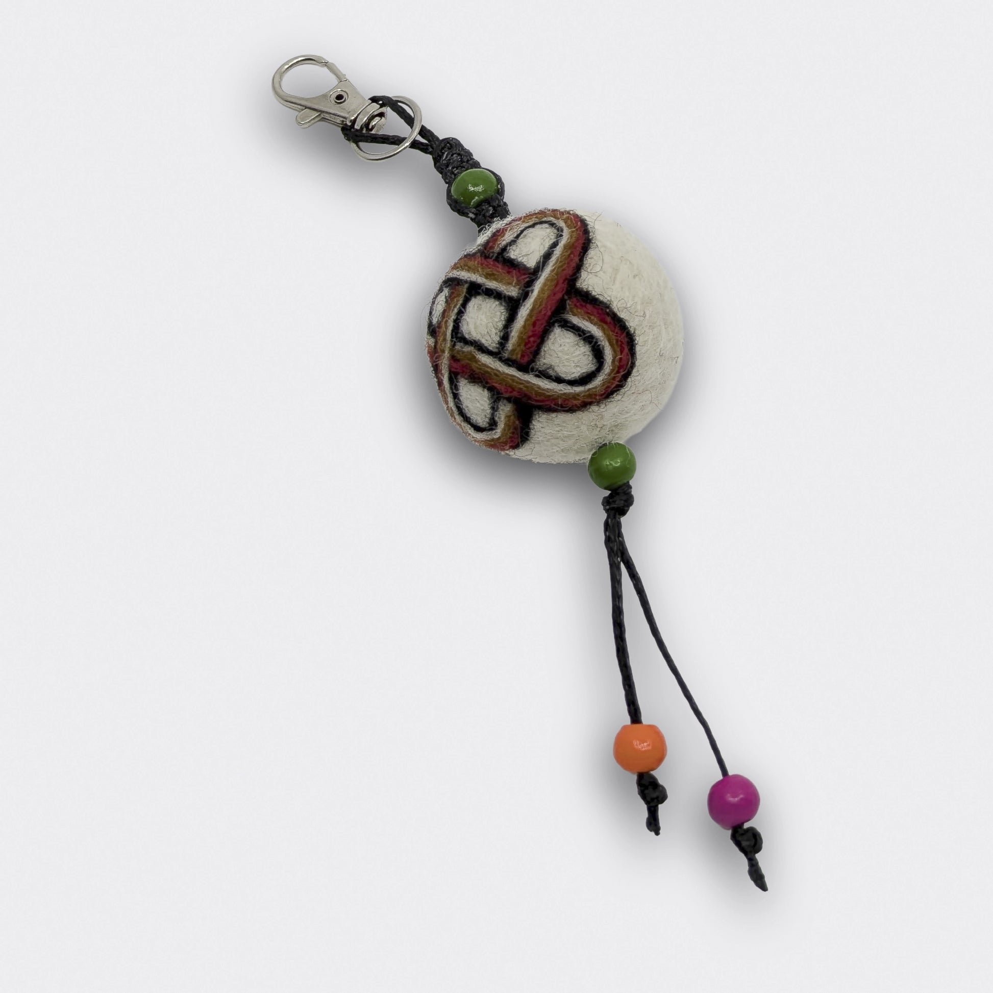 Breloque Solomiya en feutre clair avec nœud de Salomon