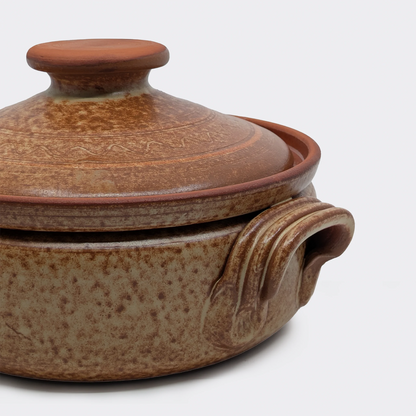 Cocotte individuelle en terre cuite 2 litres pour cuisson au four, poterie artisanale de Corund.